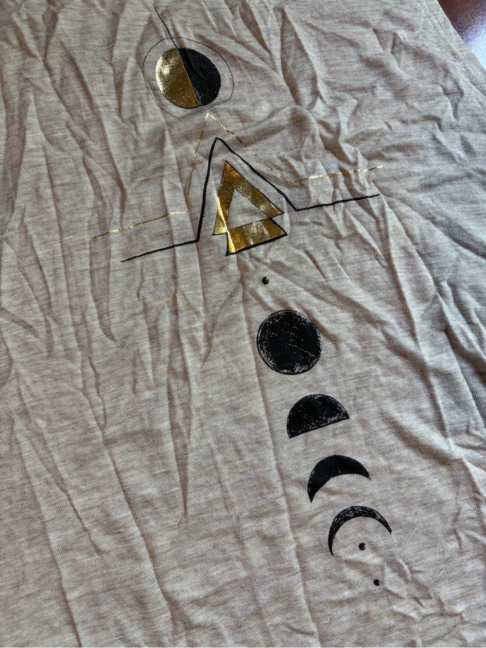NEOCLASSICS Women's Cream Graphic Muscle Tank - Moon Phases - Picture 3 of 6